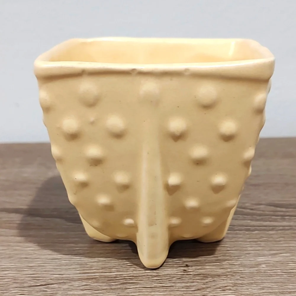 McCoy Pottery Vintage Hobnail Vase Yellow Ceramic Glazed MCM Mid+Century 40s